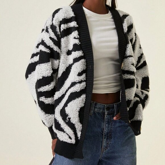 Black & White Casual Women's Graphic zebra Pattern Drop Shoulder Cardigan - Picture 3 of 6